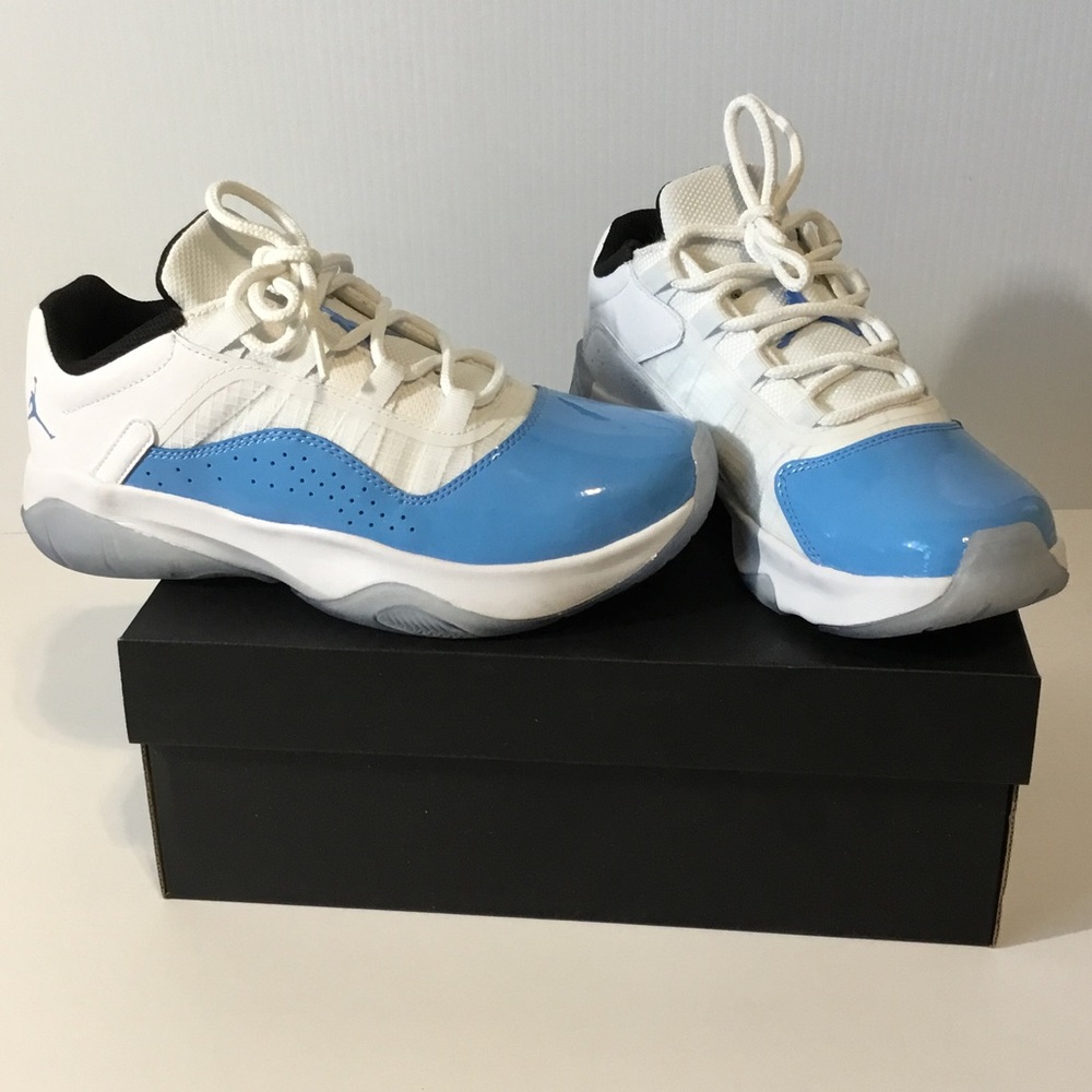 Jordan Kids White and Blue Low-Top Sneakers